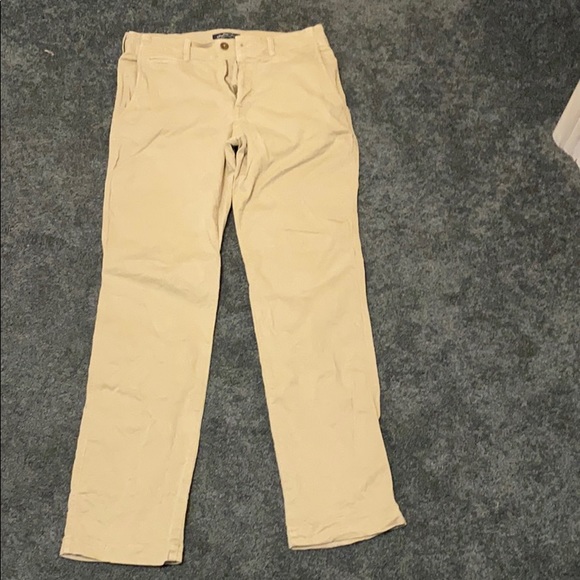 american eagle extreme flex relaxed straight khaki